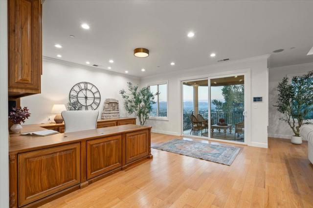 1750 Vista Del Sur, Gilroy CA: https://media.crmls.org/mediaz/1c9a4af6-4d78-4231-8db9-8ef75e97cf70.jpg