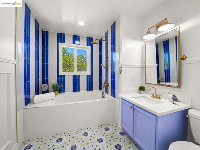 Image 34 of 48 For 8 Skander Ct