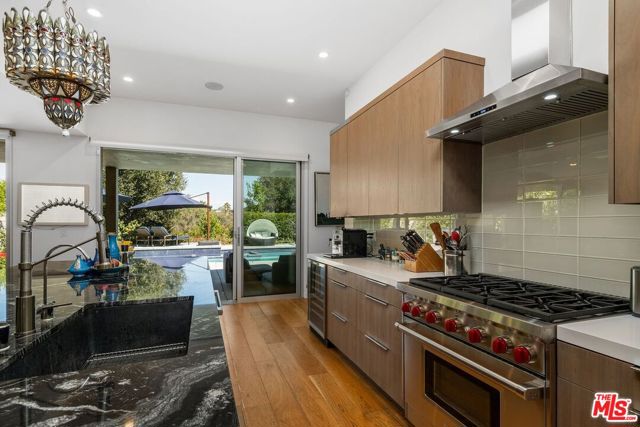 3112 Corda Drive, Los Angeles CA: https://media.crmls.org/mediaz/1c9c1564-ed8c-4de1-a58c-a7025f6e8cce.jpg