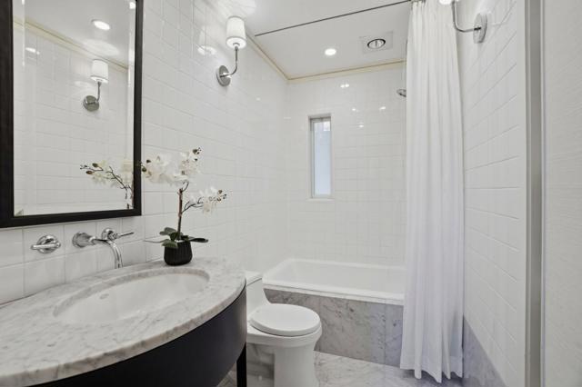 1160 Clayton Street, San Francisco CA: https://media.crmls.org/mediaz/1c9cb2c5-b5a7-4bb5-a616-1346b3726f05.jpg