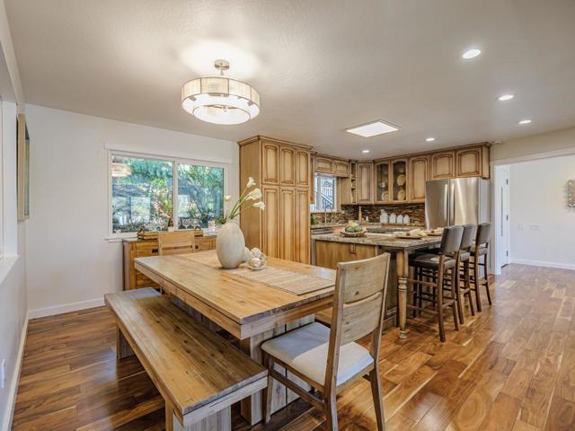609 Encino Drive, Aptos CA: https://media.crmls.org/mediaz/1c9d25dd-88c9-4e22-bf03-dcee6d67079e.jpg