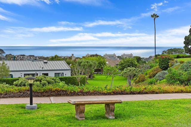 640 W Solana Circle, Solana Beach CA: https://media.crmls.org/mediaz/1c9e3fd9-26b5-4b65-aa27-ae3ad4628cc6.jpg