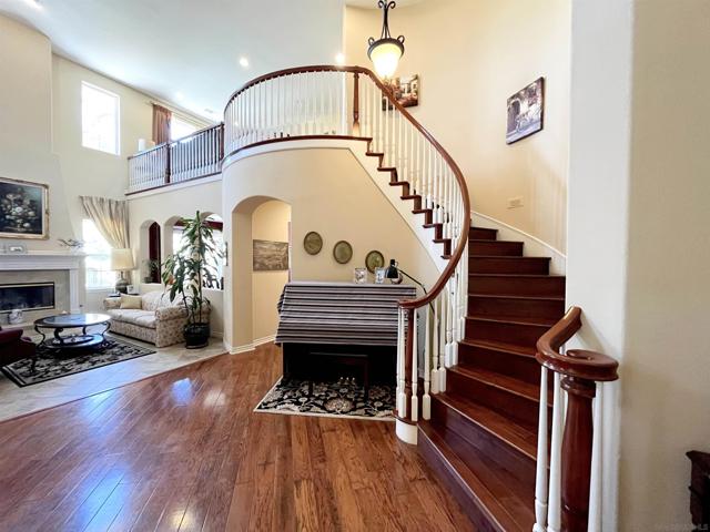 12470 Sundance Ave, San Diego CA: https://media.crmls.org/mediaz/1c9ebecd-af78-4b72-9670-4f95099127db.jpg