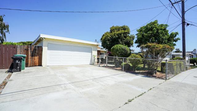 36720 Charles Street, Newark CA: https://media.crmls.org/mediaz/1ca0b102-73f7-4d02-bffc-b20d7eb39996.jpg