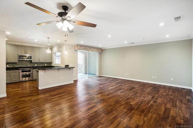 3650 5TH Ave, San Diego CA: https://media.crmls.org/mediaz/1ca21fb4-82fd-4f3a-84d0-6b8d05c95b31.jpg