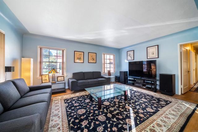 Detail Gallery Image 2 of 25 For 1350 Quincy Ave, Long Beach,  CA 90804 - 3 Beds | 1 Baths