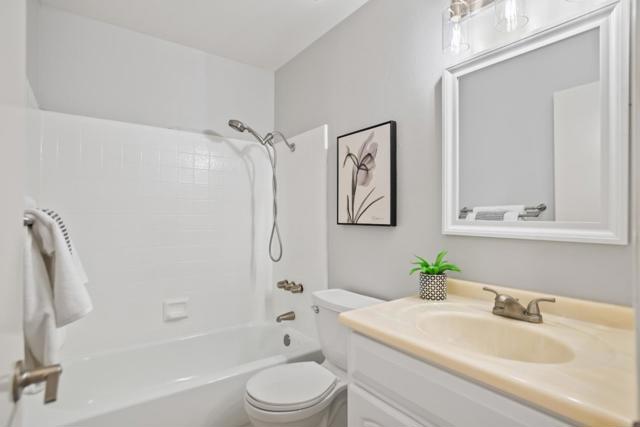 Image 11 of 24 For 891 California Avenue Y