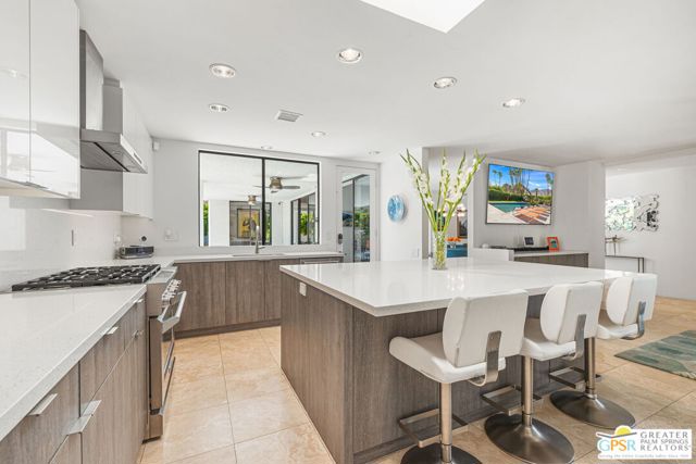 2653 S Calle Palo Fierro, Palm Springs, CA 92264