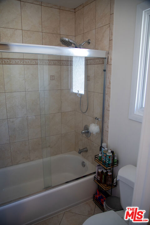 12818 Neon Way, Granada Hills CA: https://media.crmls.org/mediaz/1ca4ee07-14ee-4c2a-b2f7-127ff89fef36.jpg