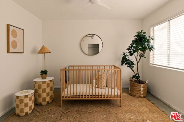 4841 Swinton Avenue, Encino CA: https://media.crmls.org/mediaz/1ca58c18-874d-4f48-b00a-0fd2d4c6c8b7.jpg
