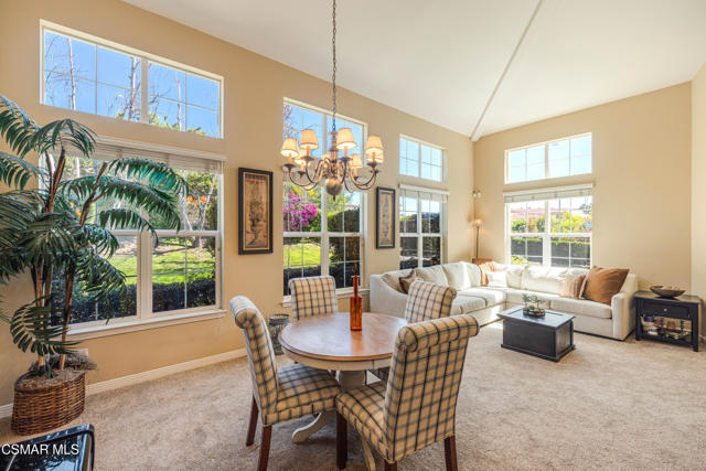 3249 Springbrook Street, Thousand Oaks CA: https://media.crmls.org/mediaz/1ca65312-1376-456b-b0a3-86ff25daa467.jpg