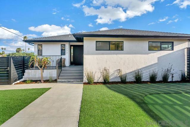 1777 Beryl St, San Diego CA: https://media.crmls.org/mediaz/1ca77354-aa7c-4894-9450-9b2afa979fd1.jpg