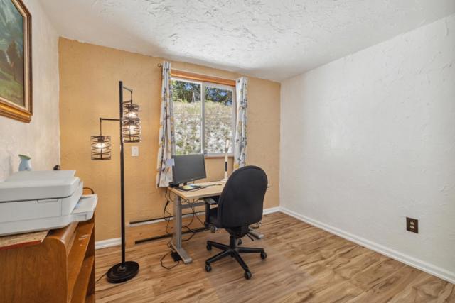 355 Santa Cruz Street, Boulder Creek CA: https://media.crmls.org/mediaz/1ca80c93-910c-49ad-b8cf-5b018121241c.jpg