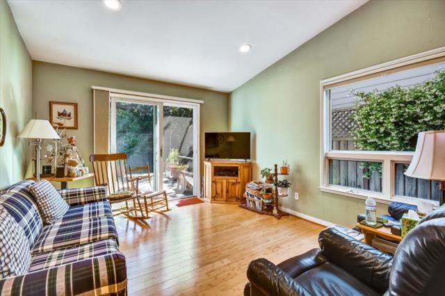 255 Nimitz Avenue, Redwood City CA: https://media.crmls.org/mediaz/1ca88ee6-17ec-43c2-85d3-1818832c1818.jpg