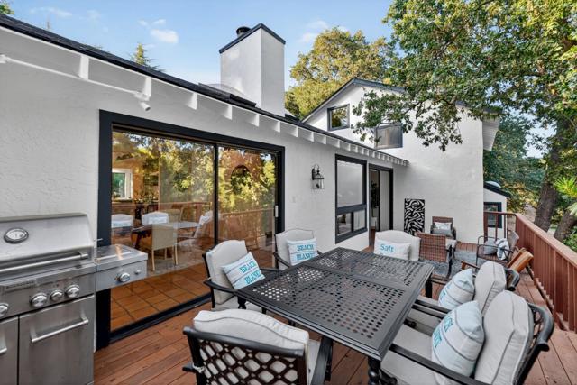 15098 Elm, Monte Sereno CA: https://media.crmls.org/mediaz/1caa9043-7287-4f08-b1b8-98122f3a6c23.jpg