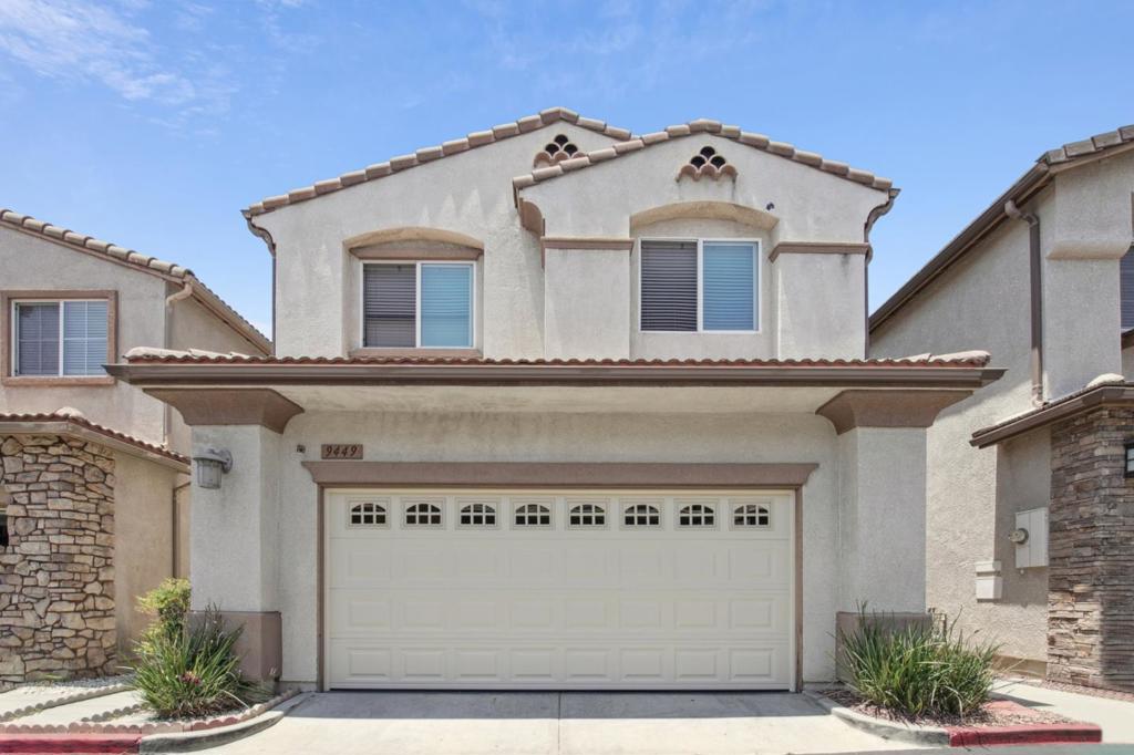 9449 Hendrix Lane