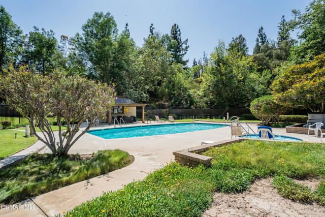 1103 Catlin Street, Simi Valley CA: https://media.crmls.org/mediaz/1cac2581-e241-41ed-b810-e02e9e7cabaa.jpg