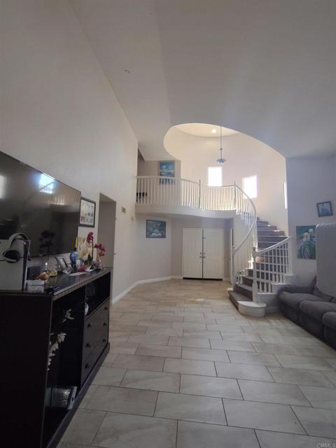 Image 9 of 15 For 25519 Cinnamon Creek Circle