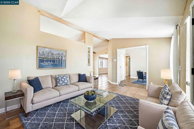 1950 Tule Ln, Knightsen CA: https://media.crmls.org/mediaz/1cb0b55c-b5fb-4229-a680-792ffcd1376c.jpg