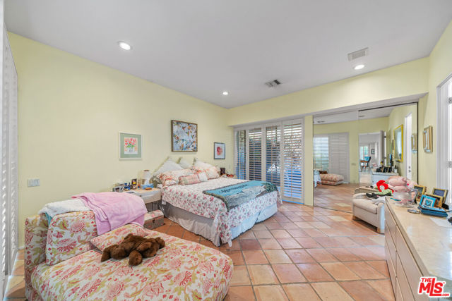 7 Churchill Lane, Rancho Mirage CA: https://media.crmls.org/mediaz/1cb1e314-8241-44aa-8615-76af40cf6cf6.jpg