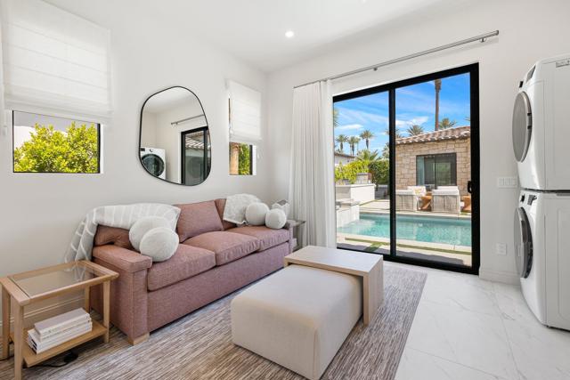 75167 Mansfield Drive, Indian Wells CA: https://media.crmls.org/mediaz/1cb3b8e2-1d24-40dd-af92-b769dee782f7.jpg
