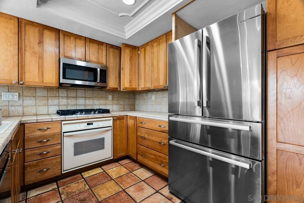 1892 Matin Circle - photo 6