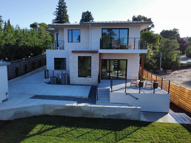 Image 3 of 51 For 1127 Hillslope Place