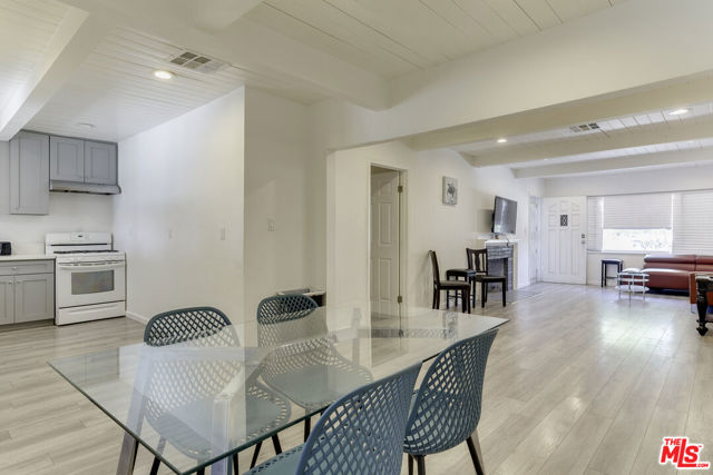 11812 RANDALL Street, Sun Valley CA: https://media.crmls.org/mediaz/1cb47713-a54f-4c7e-937b-9fdbd9e3fc7d.jpg