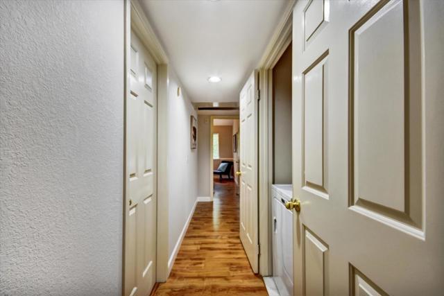 1086 Summerplace Drive, San Jose CA: https://media.crmls.org/mediaz/1cb5cceb-0493-4653-8a37-83c859184816.jpg