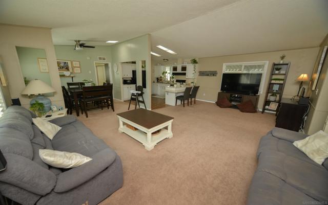 10767 Jamacha Blvd., Spring Valley CA: https://media.crmls.org/mediaz/1cb5f9f4-3c4d-4efa-b1f0-b9d40a97c861.jpg