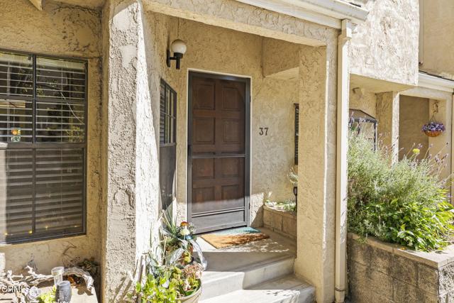 Detail Gallery Image 2 of 52 For 9580 Telegraph Rd #37,  Ventura,  CA 93004 - 2 Beds | 2/1 Baths