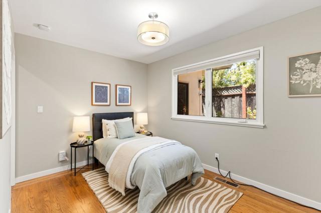 777 Bayview Way, Redwood City CA: https://media.crmls.org/mediaz/1cb69b20-82b0-4ac1-b2bf-61ac639c780f.jpg