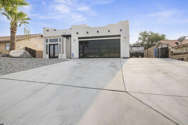 10644 San Pablo Road, Desert Hot Springs CA: https://media.crmls.org/mediaz/1cb6f487-843c-423b-9e7a-fb910dd731a1.jpg