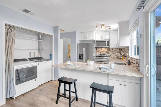 5392 Deodara Grove Court, San Jose CA: https://media.crmls.org/mediaz/1cb6f99b-e0a8-4ba6-8776-911833380cb8.jpg