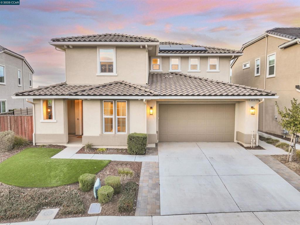 8850 Blue River