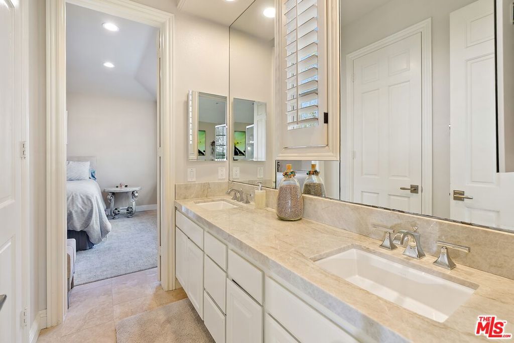 MLS #26875523 image #41
