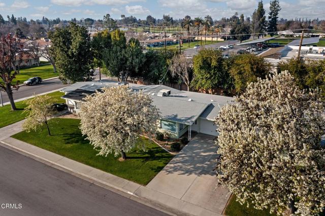 Detail Gallery Image 2 of 59 For 5808 Indian Wells Ave, Bakersfield,  CA 93309 - 2 Beds | 2 Baths
