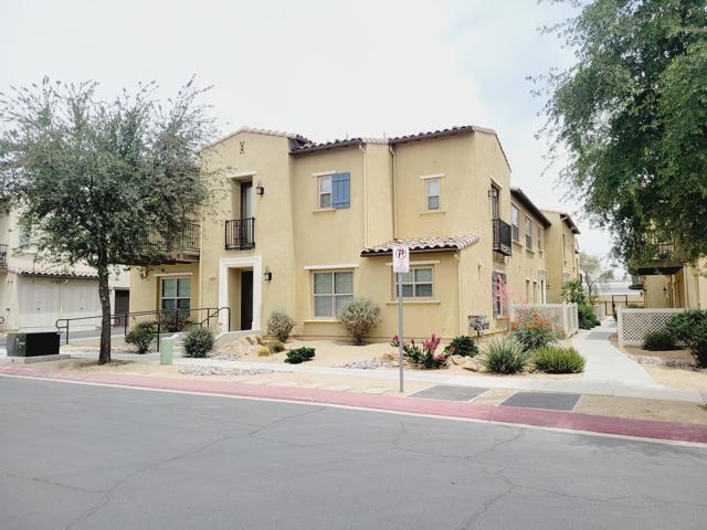 118 Paseo Bravo, Palm Desert CA: https://media.crmls.org/mediaz/1cb8880a-3973-4bb3-a58c-bb1f9c1bdbaf.jpg