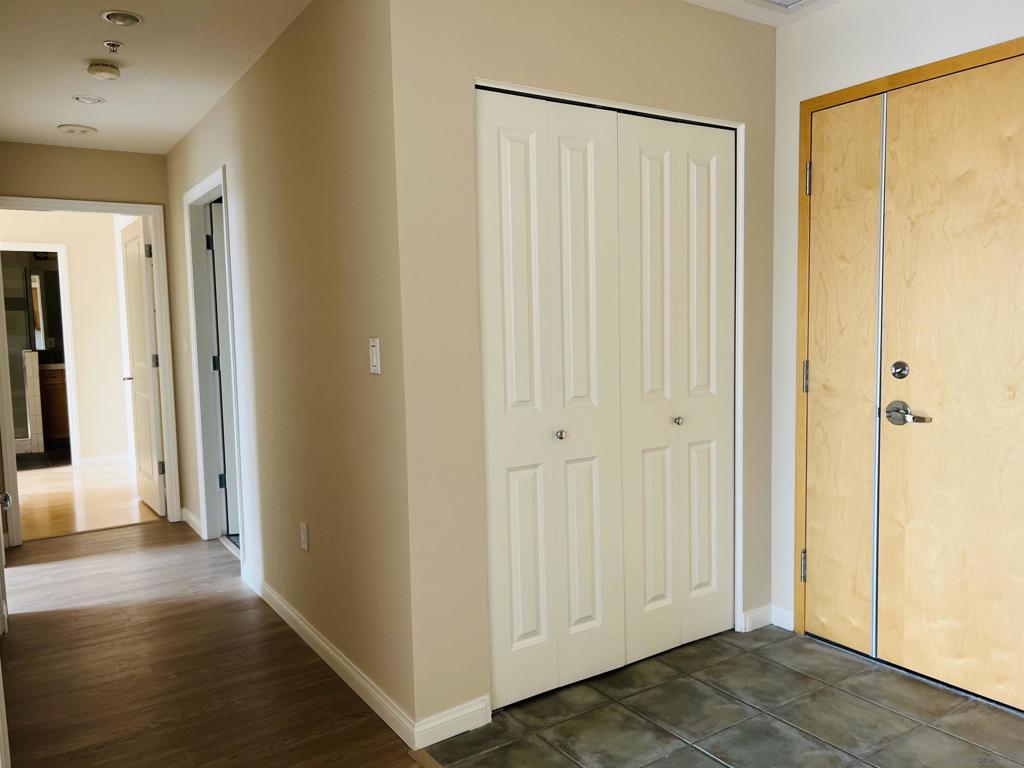 850 Beech St - photo 11