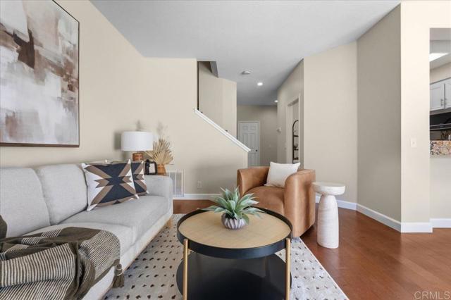 Detail Gallery Image 8 of 42 For 2217 Lago Ventana, Chula Vista,  CA 91914 - 3 Beds | 2/1 Baths