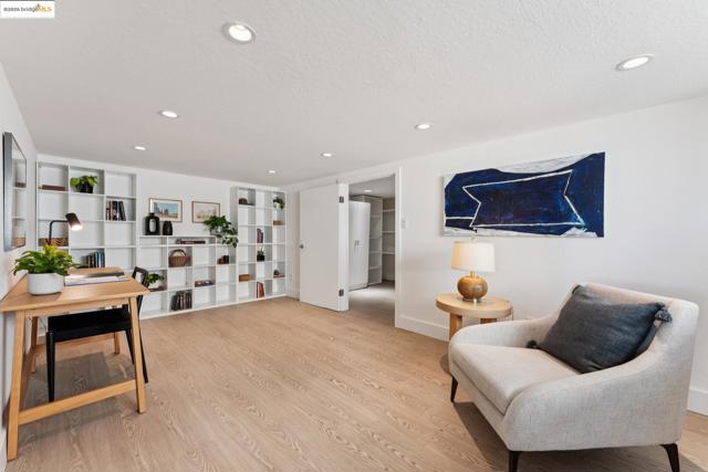 5958 Colton Blvd., Oakland CA: https://media.crmls.org/mediaz/1cbbfc65-6b3e-44e9-b881-3c21bcd142b9.jpg