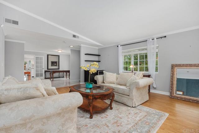 1093 Rancho Santa Fe Rd., Encinitas CA: https://media.crmls.org/mediaz/1cbdd787-00fd-483c-b403-960dcd1eb1b8.jpg