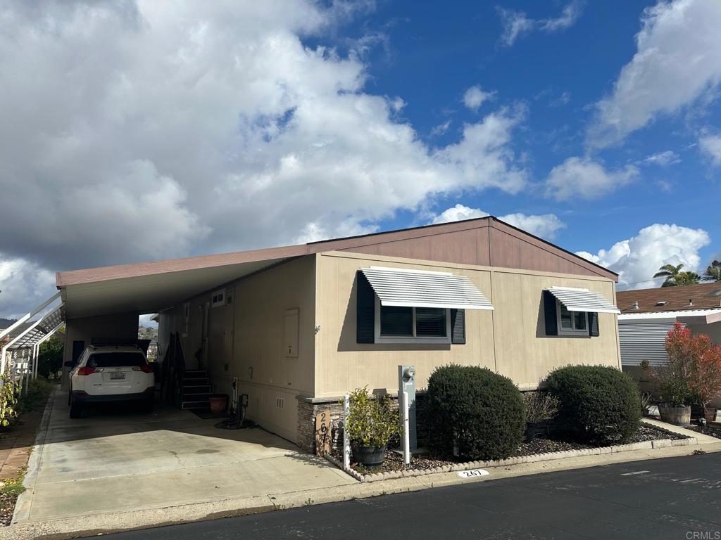 525 W El Norte Pkwy #267