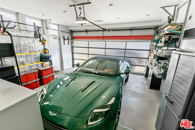 1430 Abbot Kinney Boulevard, Venice CA: https://media.crmls.org/mediaz/1cbee49e-6504-447d-934c-f9b7f77b08e0.jpg