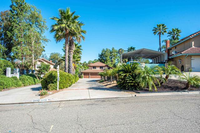 2432 Live Oak Road, Escondido CA: https://media.crmls.org/mediaz/1cc075d5-b546-46f5-8774-12d279312652.jpg