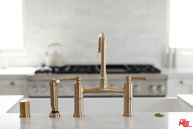 8363 Stewart Avenue, Los Angeles CA: https://media.crmls.org/mediaz/1cc0a9f3-c9bd-4aa8-9b69-bc559ec83608.jpg