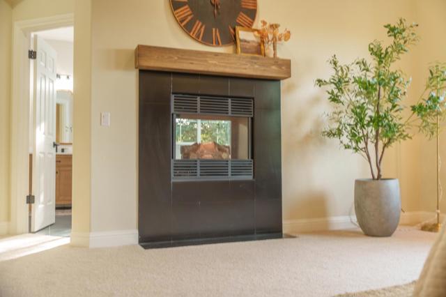 2360 Sunflower Circle, Gilroy CA: https://media.crmls.org/mediaz/1cc21fb3-5923-4681-b2ae-2ca4b888db44.jpg