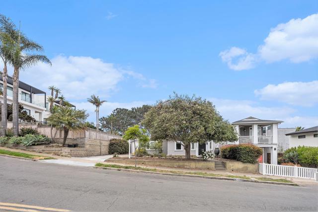 4655 Coronado Ave., San Diego CA: https://media.crmls.org/mediaz/1cc31f76-4d06-48e3-9e15-9bf2980644d0.jpg