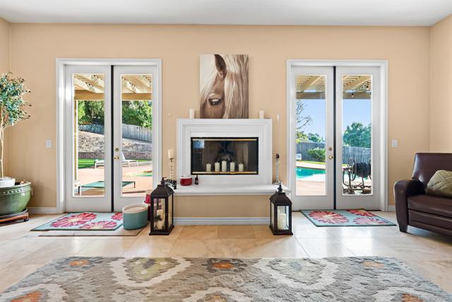 2157 Hidden Springs Dr, El Cajon CA: https://media.crmls.org/mediaz/1cc340d3-124e-40cd-b001-a1f2895ba520.jpg