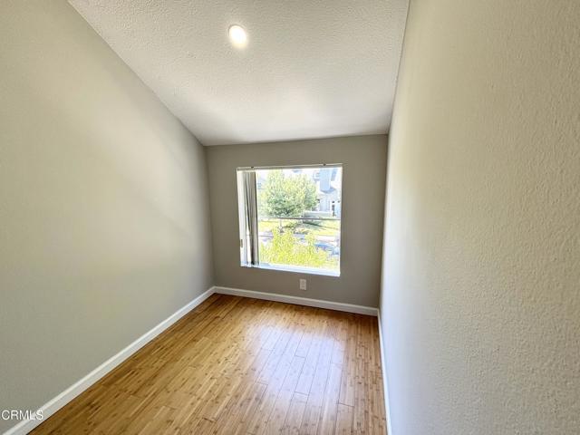 4987 Sullivan Street, Ventura CA: https://media.crmls.org/mediaz/1cc353cf-fe8d-472a-991f-c111e749a9f2.jpg
